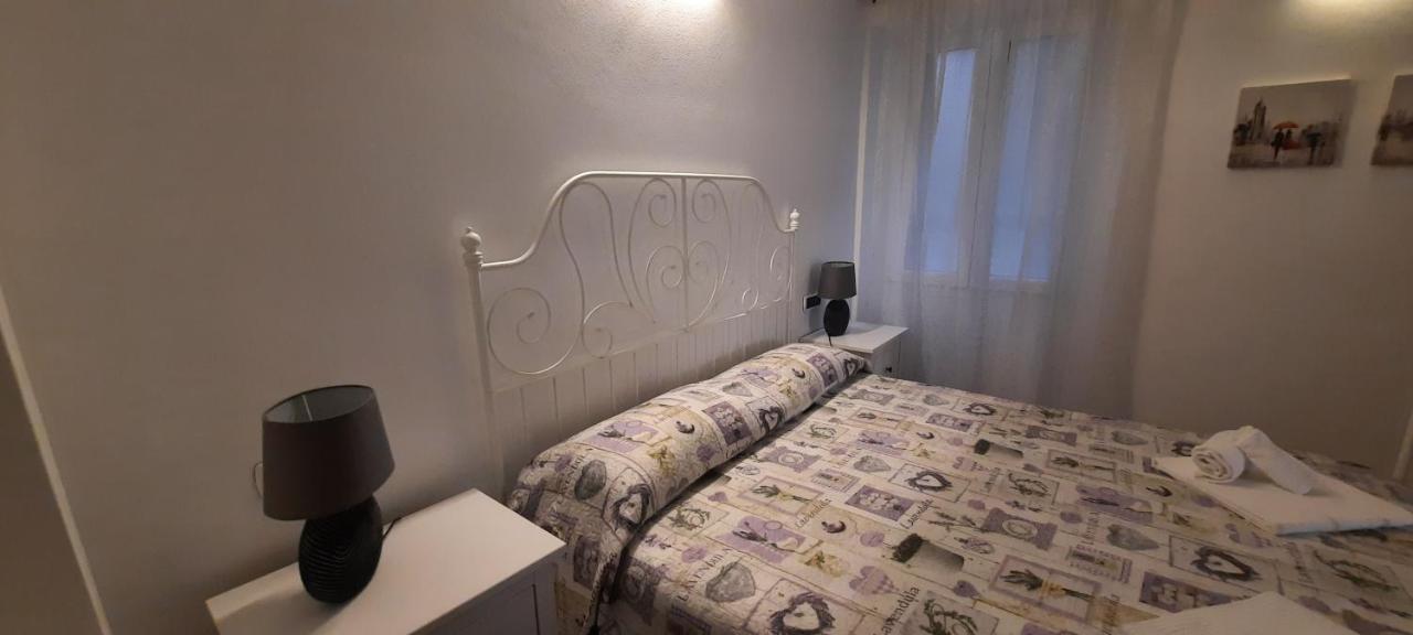 Camera Matrimoniale Deluxe con 1 Letto Supplementare